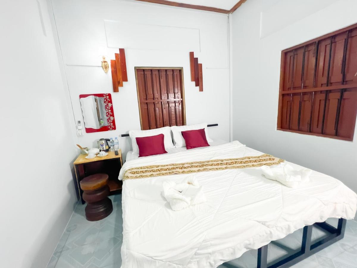 Lotus Blanc Homestay Μπατταμπάνγκ Εξωτερικό φωτογραφία