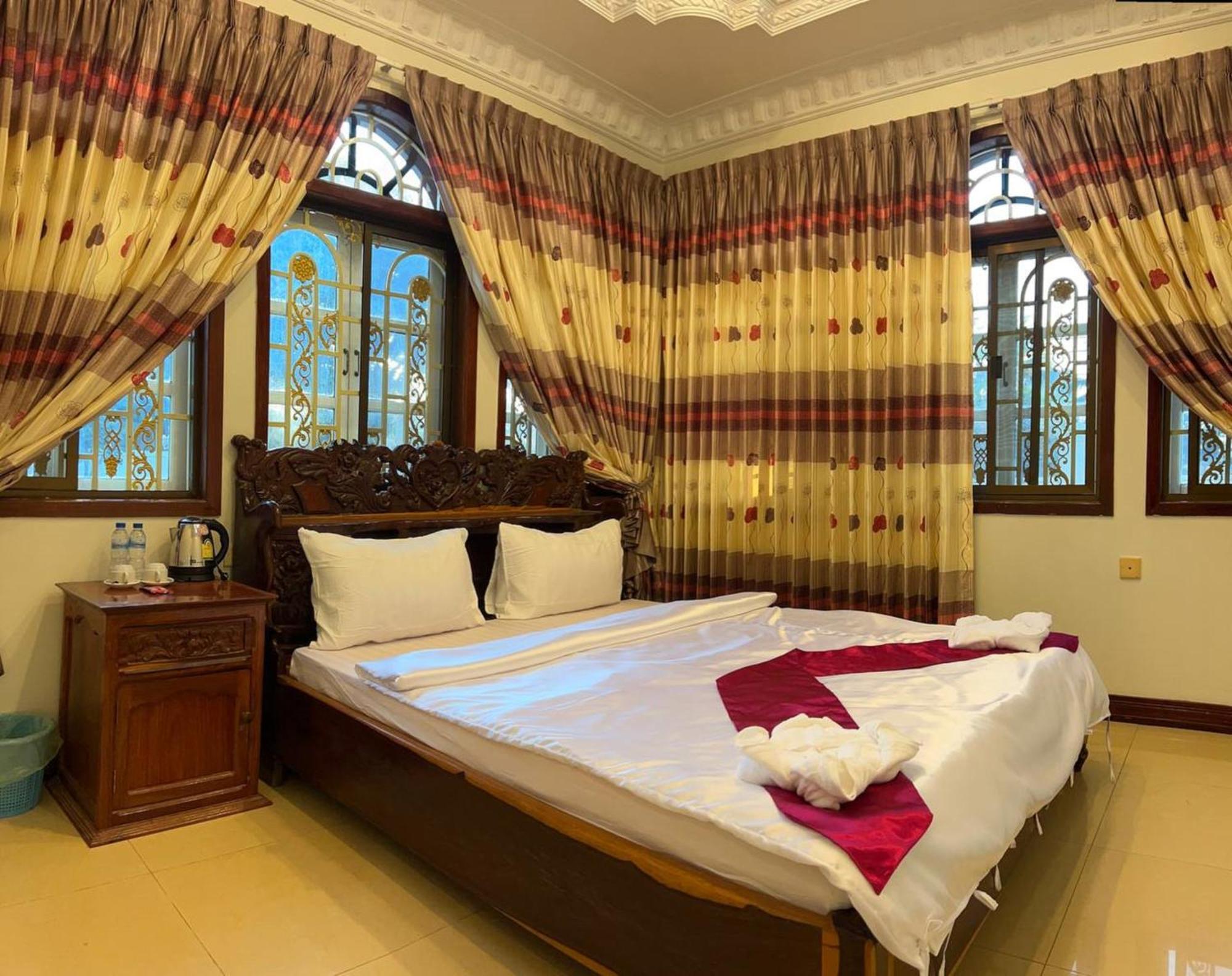Lotus Blanc Homestay Μπατταμπάνγκ Εξωτερικό φωτογραφία