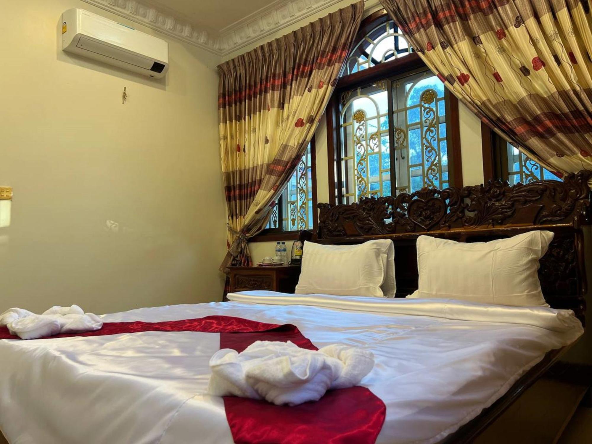 Lotus Blanc Homestay Μπατταμπάνγκ Εξωτερικό φωτογραφία