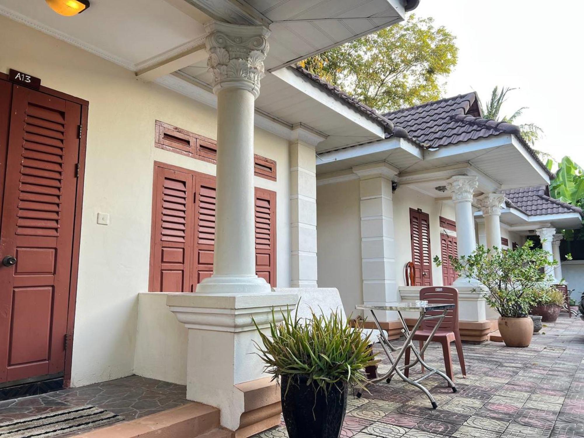 Lotus Blanc Homestay Μπατταμπάνγκ Εξωτερικό φωτογραφία