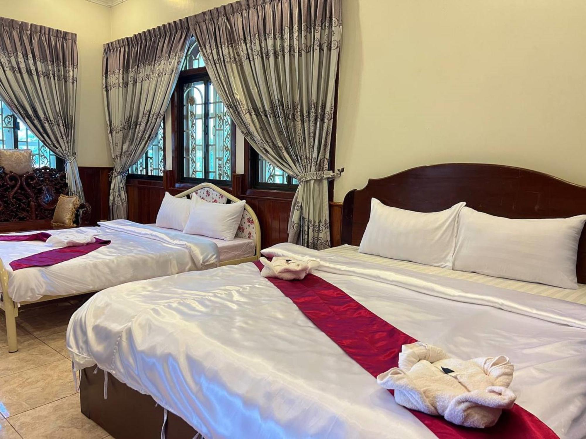 Lotus Blanc Homestay Μπατταμπάνγκ Εξωτερικό φωτογραφία